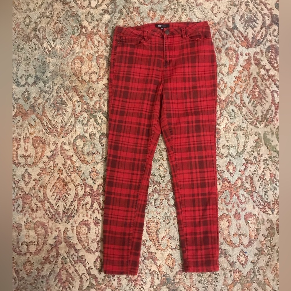 YMI Plaid Red and Black Straight Leg Stretch Jeans Size 15/32.
